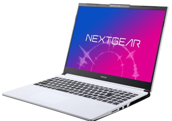 マウスコンピューターのNEXTGEAR J6-A7G50WT-A（ホワイト）の本体の外観