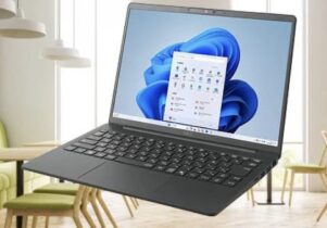 LAVIE Direct N14 Slim(2025年秋冬モデル)の本体の外観