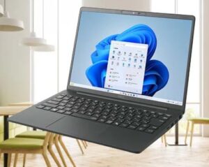 LAVIE Direct N14 Slimの本体の外観