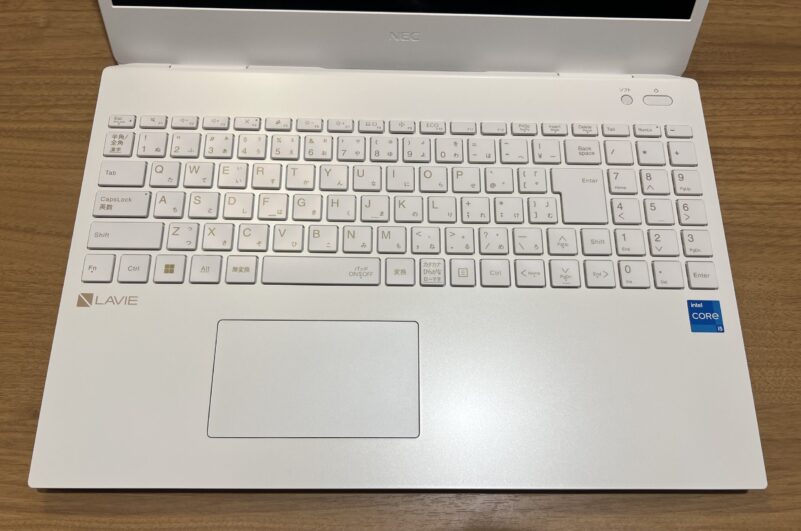 LAVIE Direct N15のキーボード
