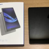 ★LAVIE Tab T8の本体の外観_箱とセットで撮影