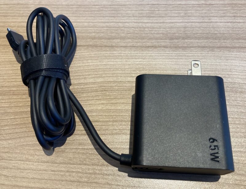 4.■ LAVIE SOLに付属のアダプター