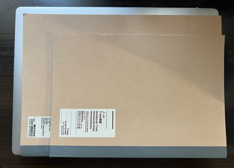 5.■Dell 14本体とノートをサイズ比較