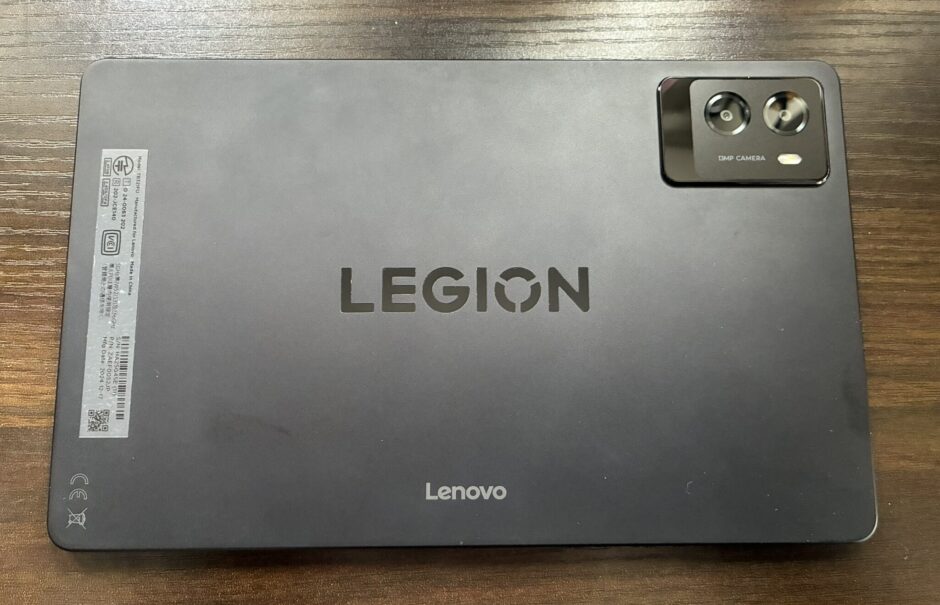 Legion Tabの背面の外観