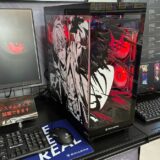 ★秋葉原のガレリアラウンジに展示されているKUZUHAコラボモデルの外観