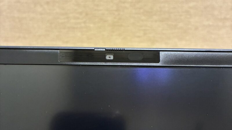 12.■ HP EliteBook Xのディスプレイ上部のカメラ
